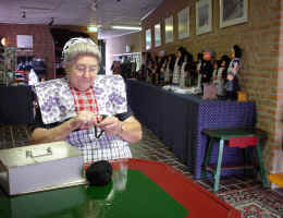 Kleredragte is nog algemeen op Spakenburg.